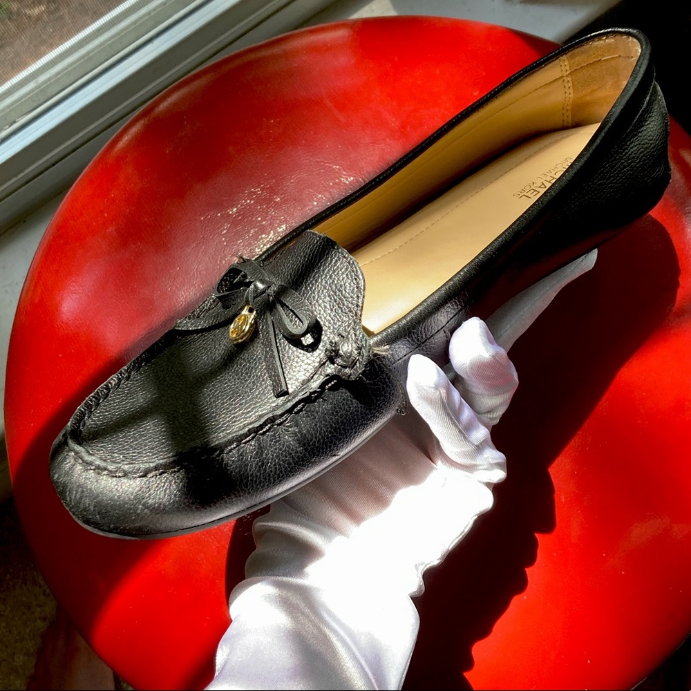 Women’s MICHAEL KORS work flats